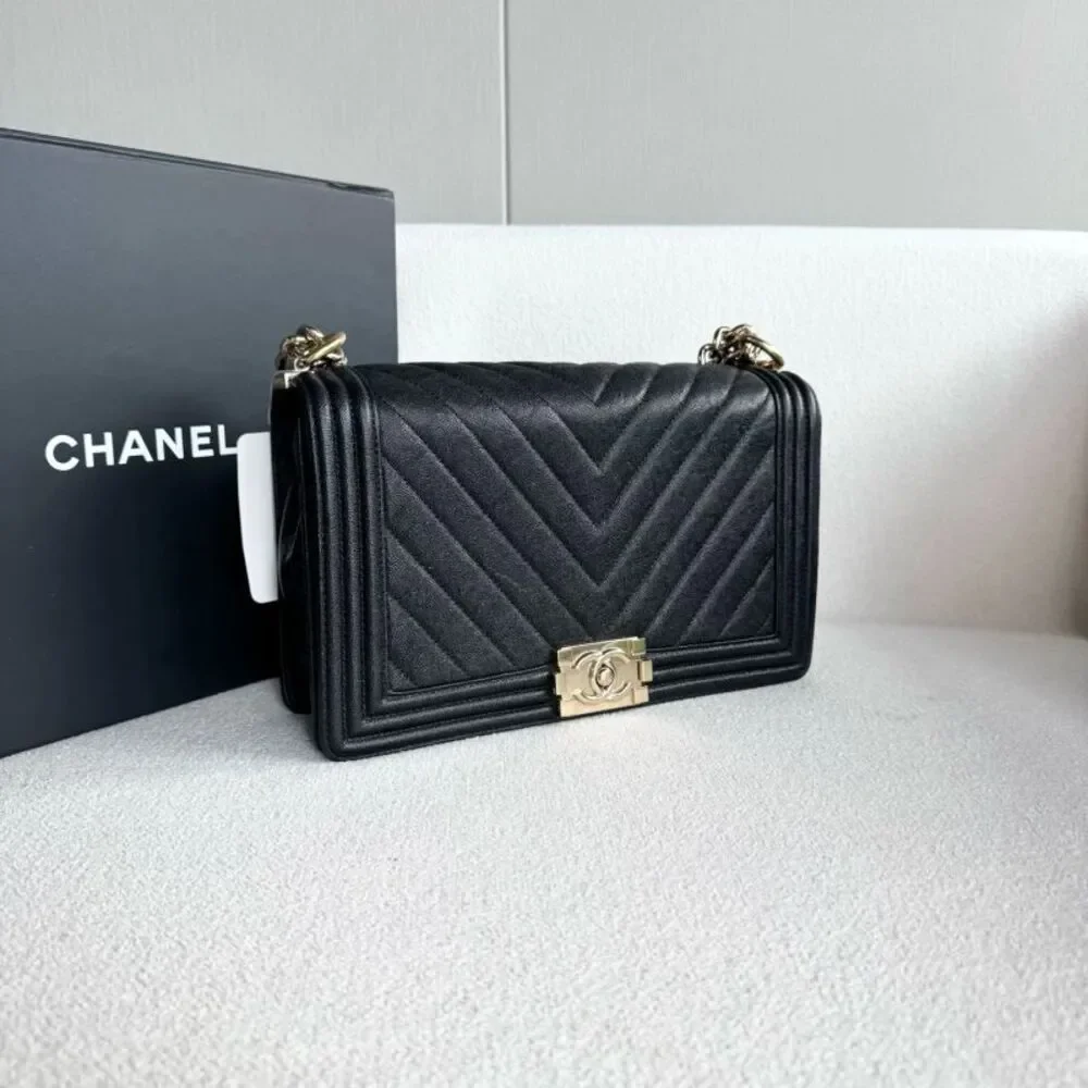 Chanel Women Pre-Loved Bag Very Good Condition